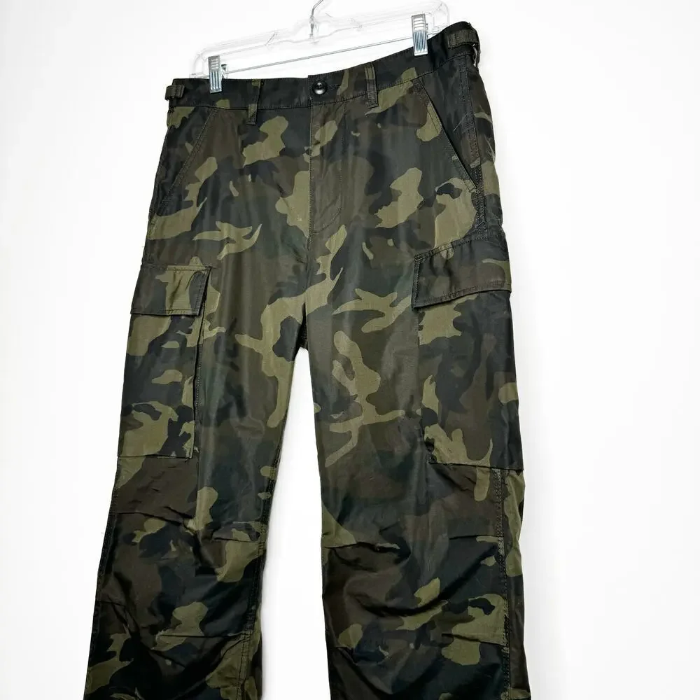 Wallace & Barnes Ripstop Brigade Cargo Pant in Woodland Camo Size 31W 32L